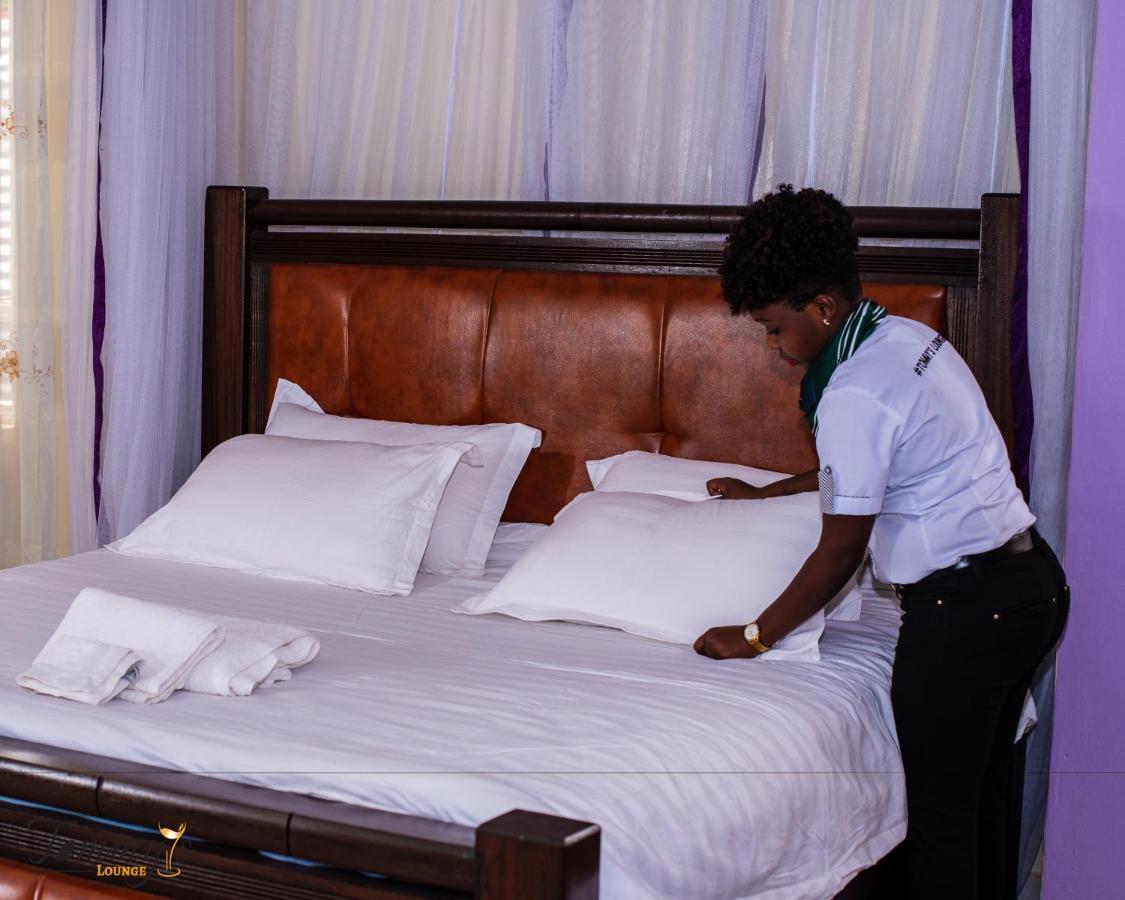Tommy'S Airport Lounge Hotell Syokimau Eksteriør bilde